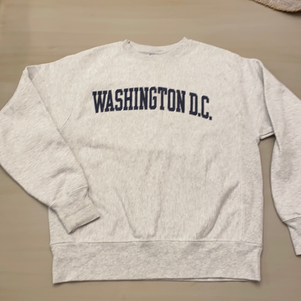 CHAMPION Light Gray Washington sweatshirt Reverse Weave M Mint Condition!🌟